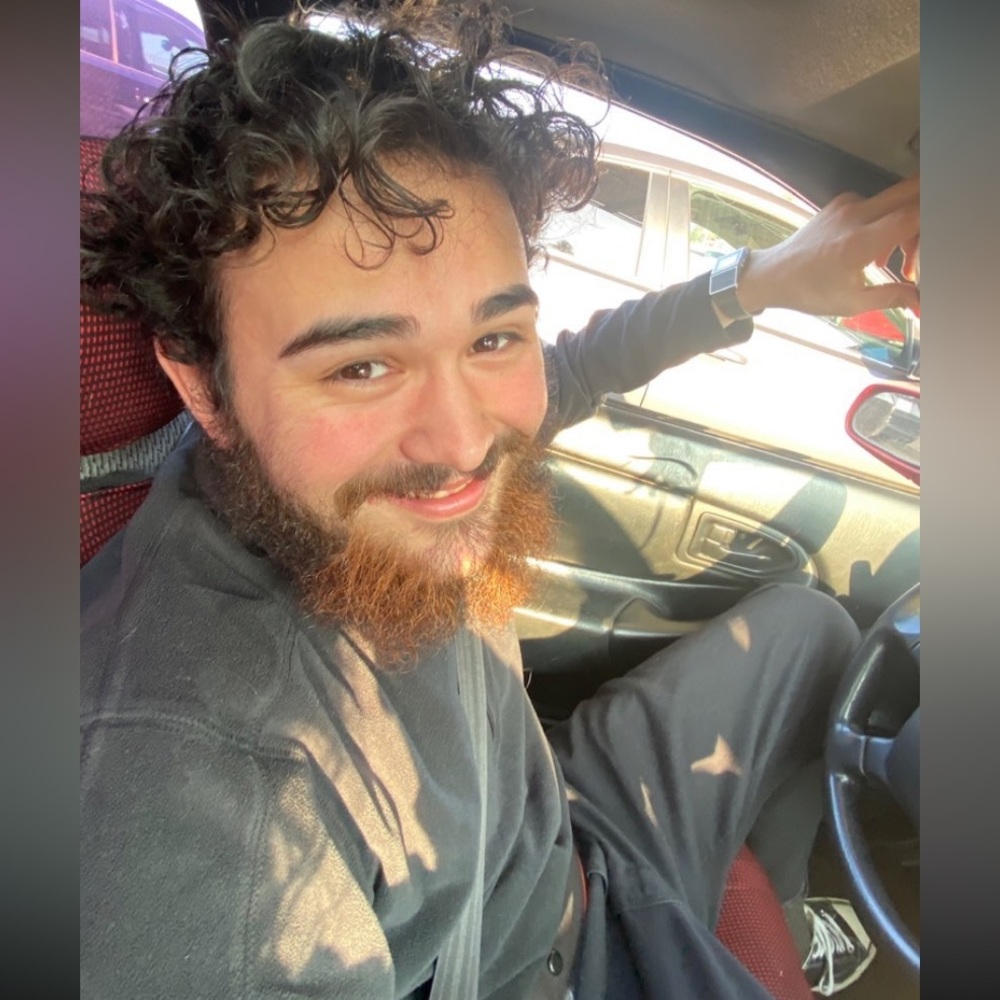 Meet your Posher, Eli
